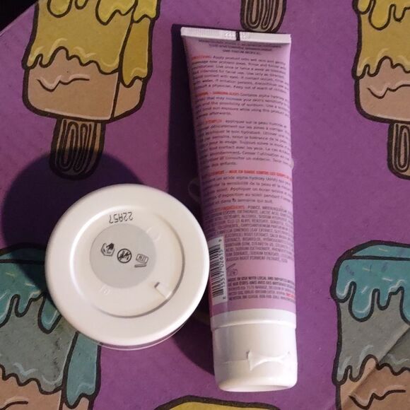 NEW First Aid Beauty Ingrown Hair Pads & KP Bump Eraser Body Scrub - Picture 2 of 4